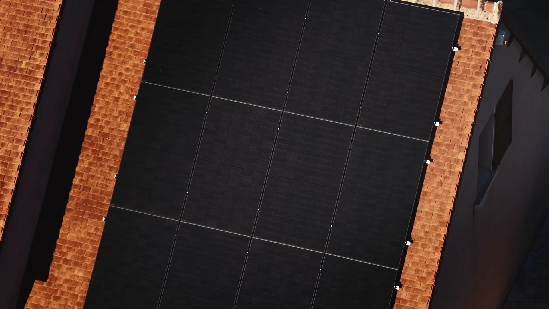 Installation photovoltaïque sur toiture par Belome Énergies en Sarthe